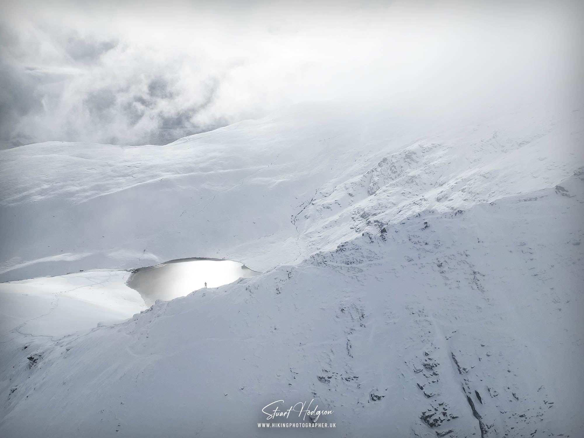 sharp-edge-snow-lake-district