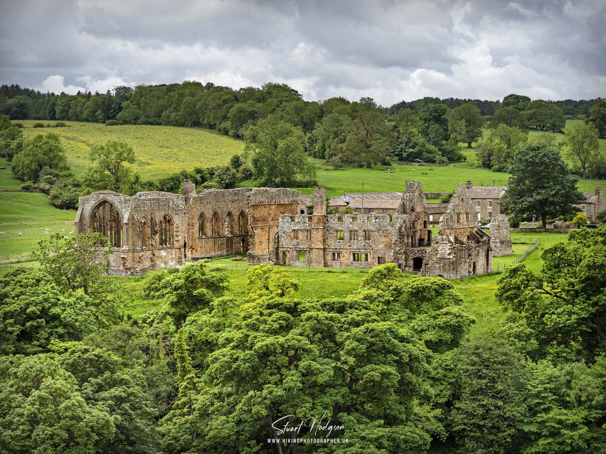 egglestone abbey-barnard-castle-view