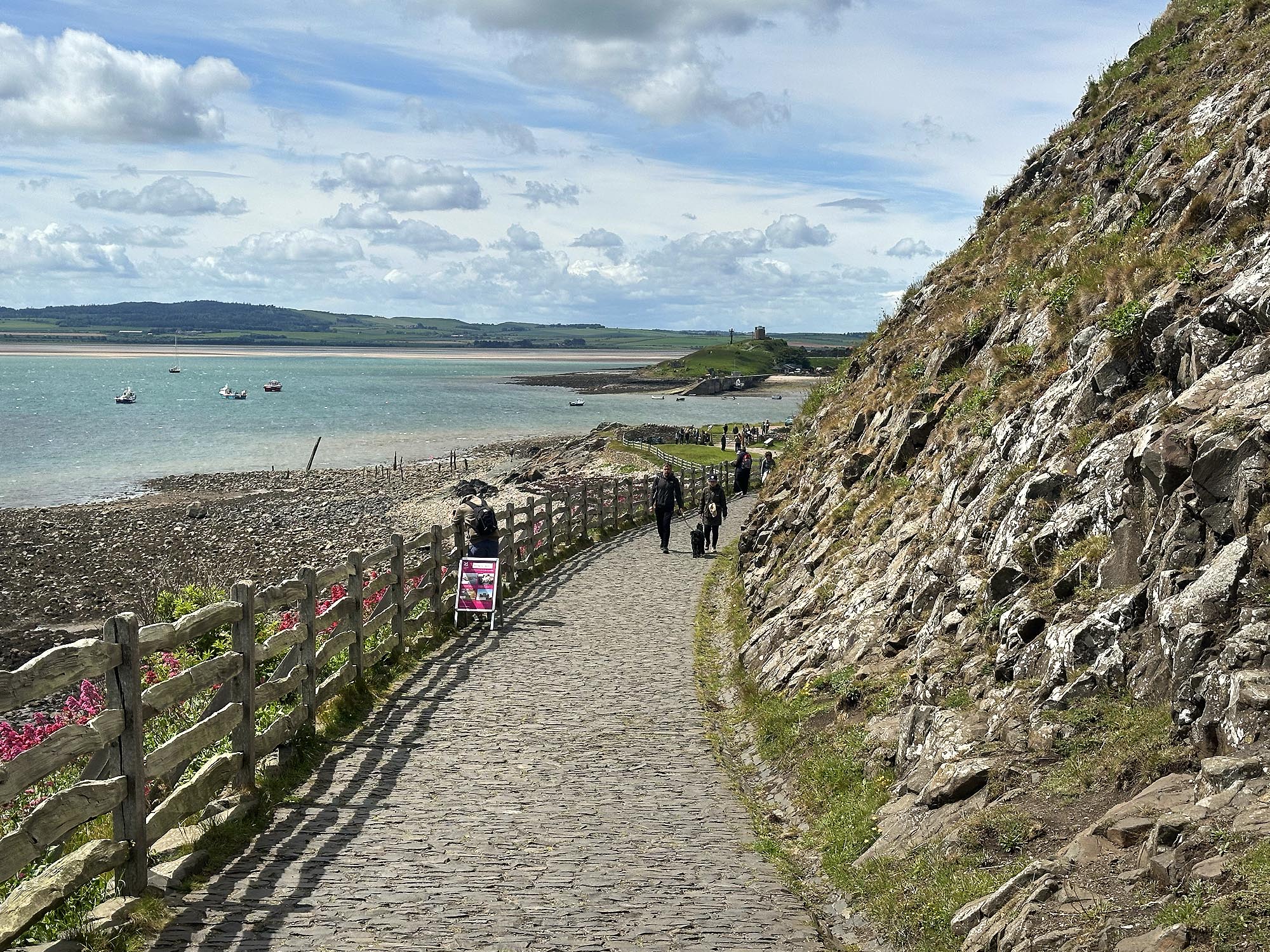 holy-island-lindisfarne-castle-northumberland-walk-causeway-location-tides