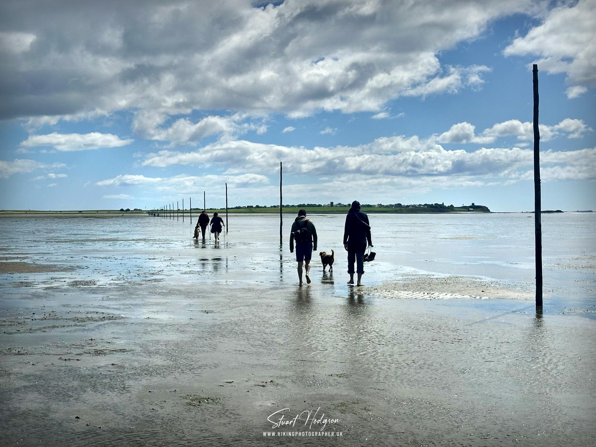 pilgrims-way-walk-holy-island-northumberland-4