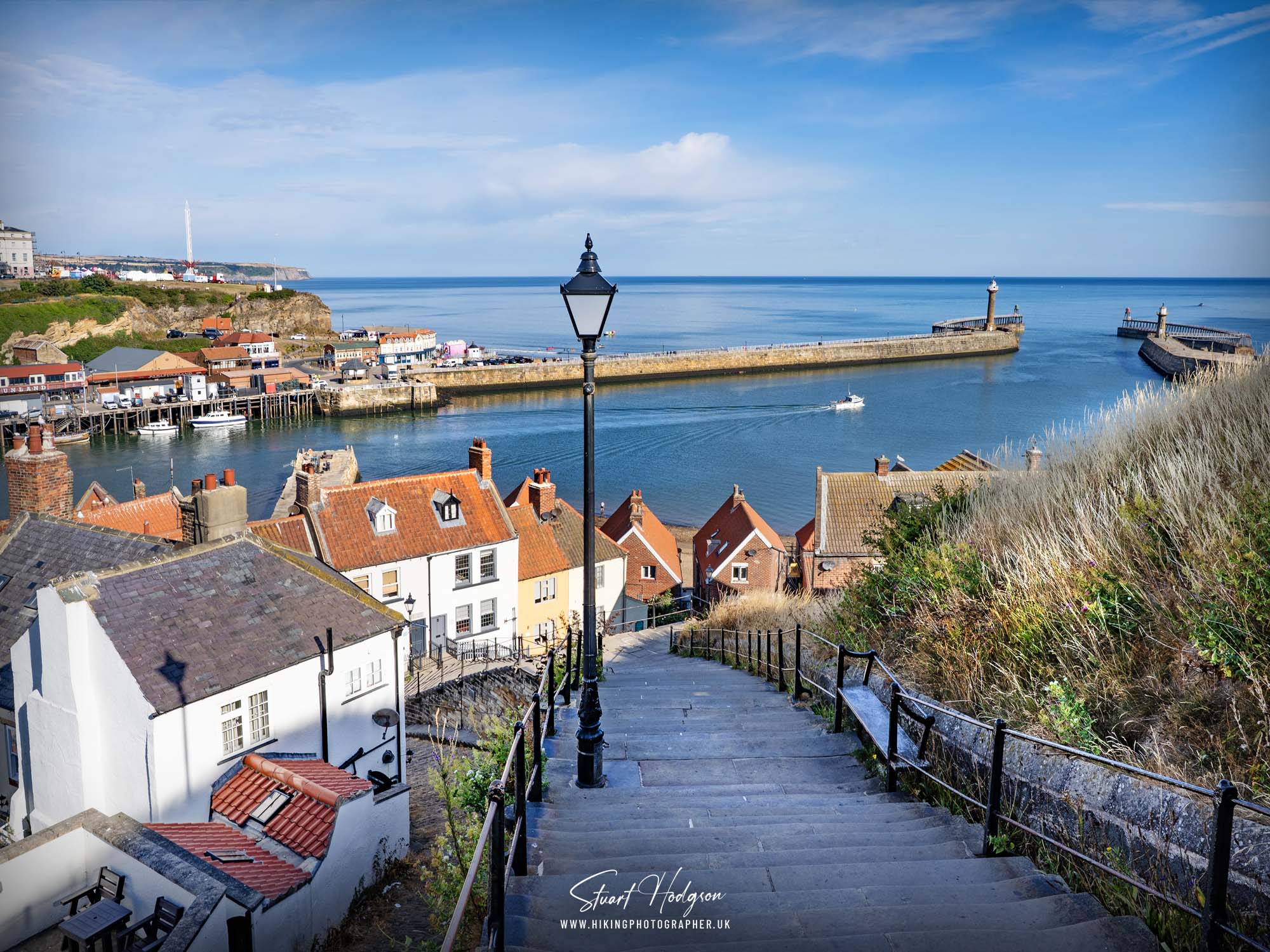 whitby-england-uk-abbey-steps-view-holiday-cottages-accomodation